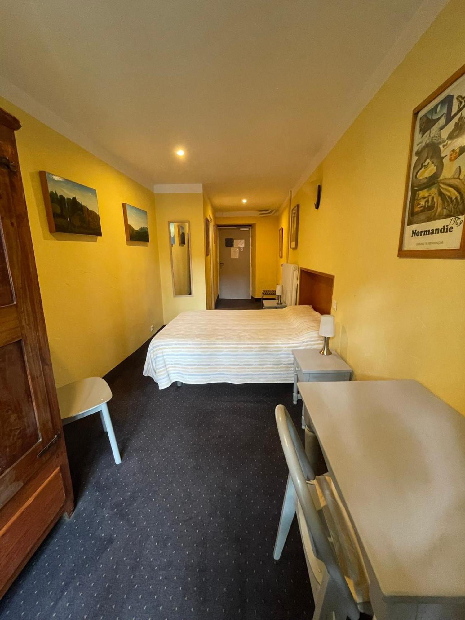 Hotel Vidal Ceret Bagian luar foto