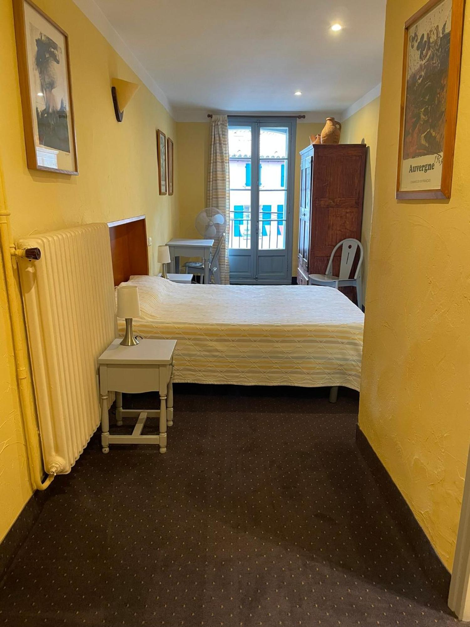 Hotel Vidal Ceret Bagian luar foto