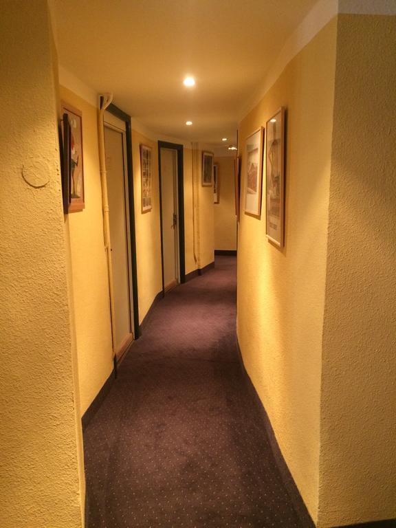 Hotel Vidal Ceret Bagian luar foto